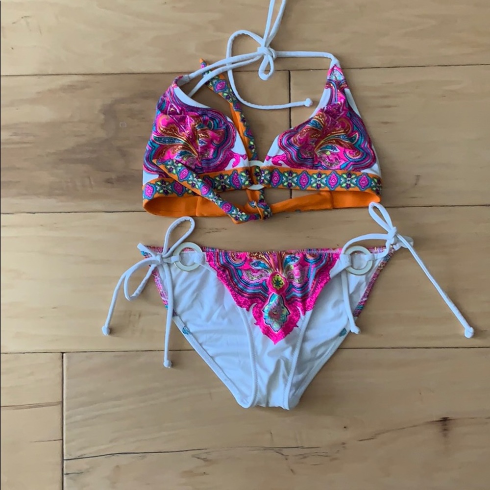 Victoria Secret bikini